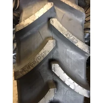 380/85R24 CEAT Farmax R85 134A8/131D TL Radiális Traktor, kombájn, mg gumi