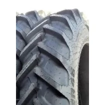 230/95R44 CEAT Farmax RC 134D/137A8 TL Radiális Traktor, kombájn, mg gumi 230/95R44 CEAT Farmax RC 134D/137A8 TL Radiális Traktor, kombájn, mg gumi