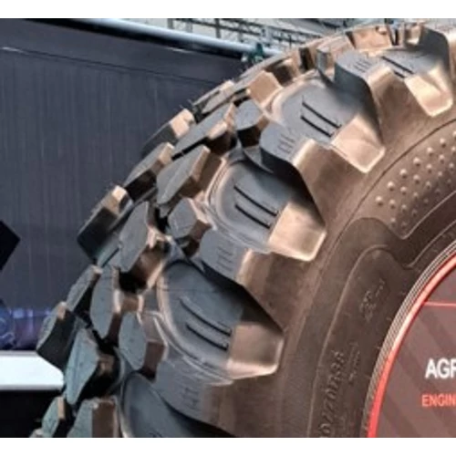 VF420/70R28 Alliance Agriflex 373 + 153 D TL Traktor,kombájn, mg. gumi